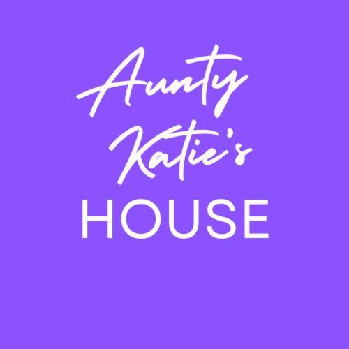 Aunty Katie'S House, Ni Tourist Board Certified & Located On The Main Oldpark Road To Belfast, With Free Continental Breakfast & Free Ultra Fast Sky Internet, Free Sky Sports & Free Sky Cinema, Self-Check In After 10Pm Gmt Exterior foto