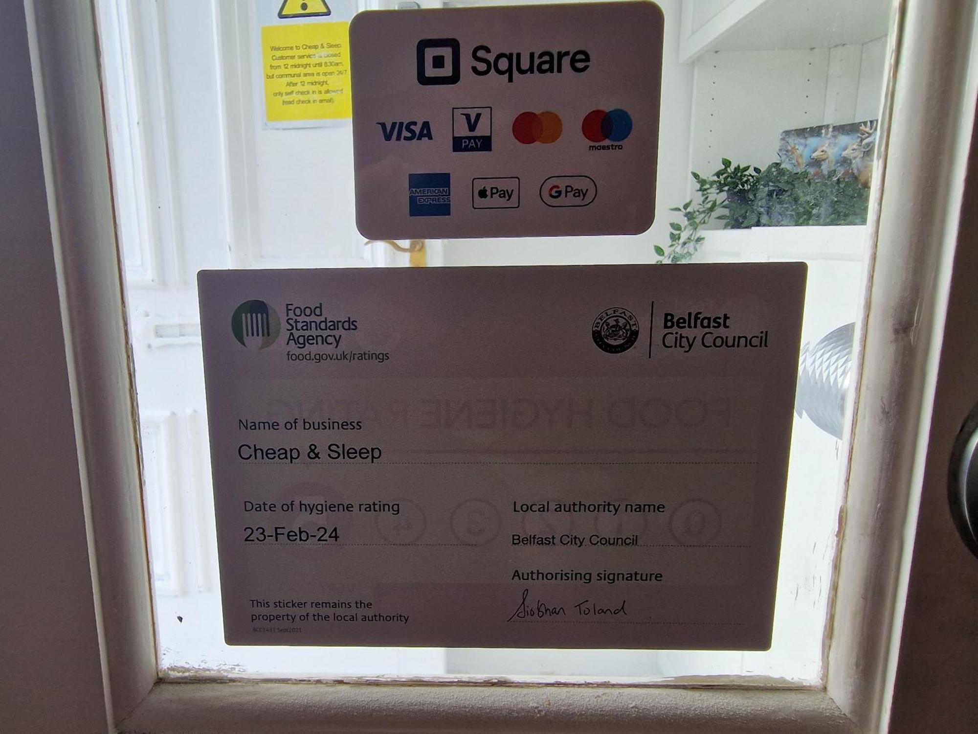 Aunty Katie'S House, Ni Tourist Board Certified & Located On The Main Oldpark Road To Belfast, With Free Continental Breakfast & Free Ultra Fast Sky Internet, Free Sky Sports & Free Sky Cinema, Self-Check In After 10Pm Gmt Exterior foto