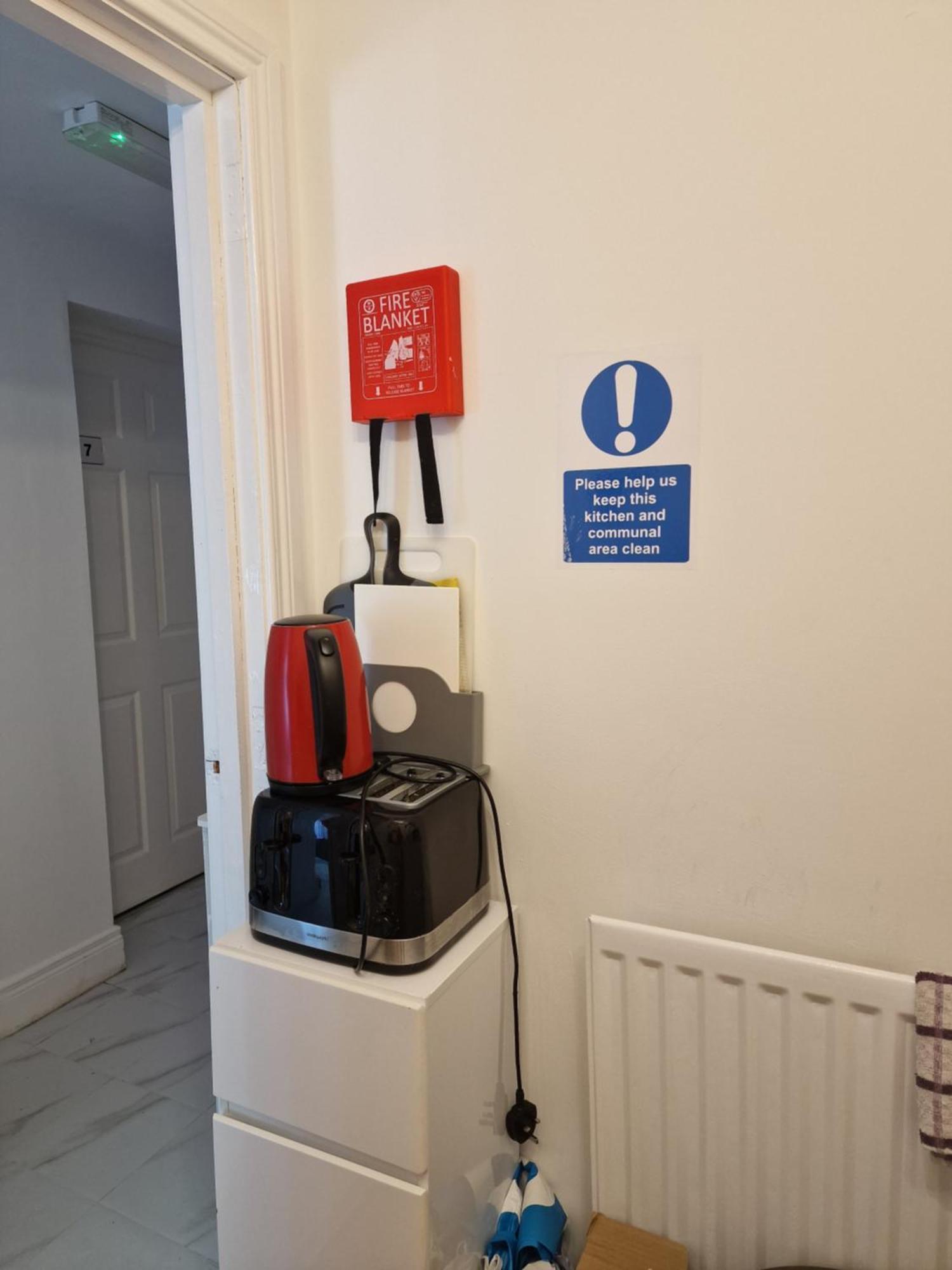 Aunty Katie'S House, Ni Tourist Board Certified & Located On The Main Oldpark Road To Belfast, With Free Continental Breakfast & Free Ultra Fast Sky Internet, Free Sky Sports & Free Sky Cinema, Self-Check In After 10Pm Gmt Exterior foto