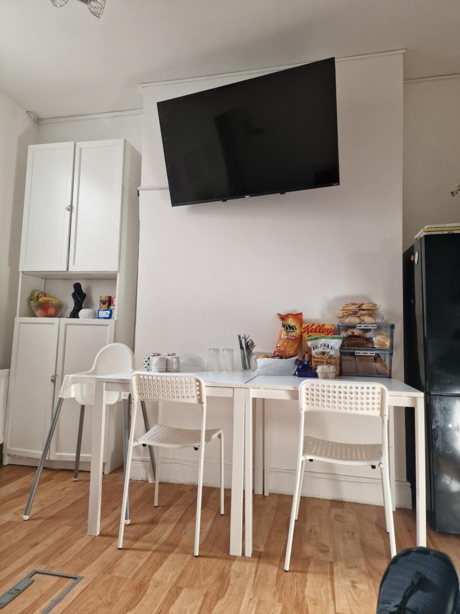 Aunty Katie'S House, Ni Tourist Board Certified & Located On The Main Oldpark Road To Belfast, With Free Continental Breakfast & Free Ultra Fast Sky Internet, Free Sky Sports & Free Sky Cinema, Self-Check In After 10Pm Gmt Exterior foto
